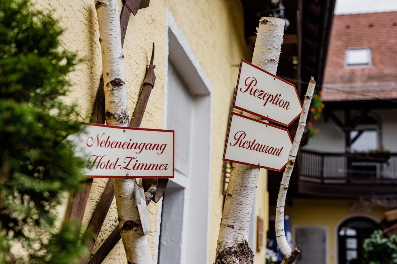 Hotel Bayrischer Loewe Osterhofen Luaran gambar
