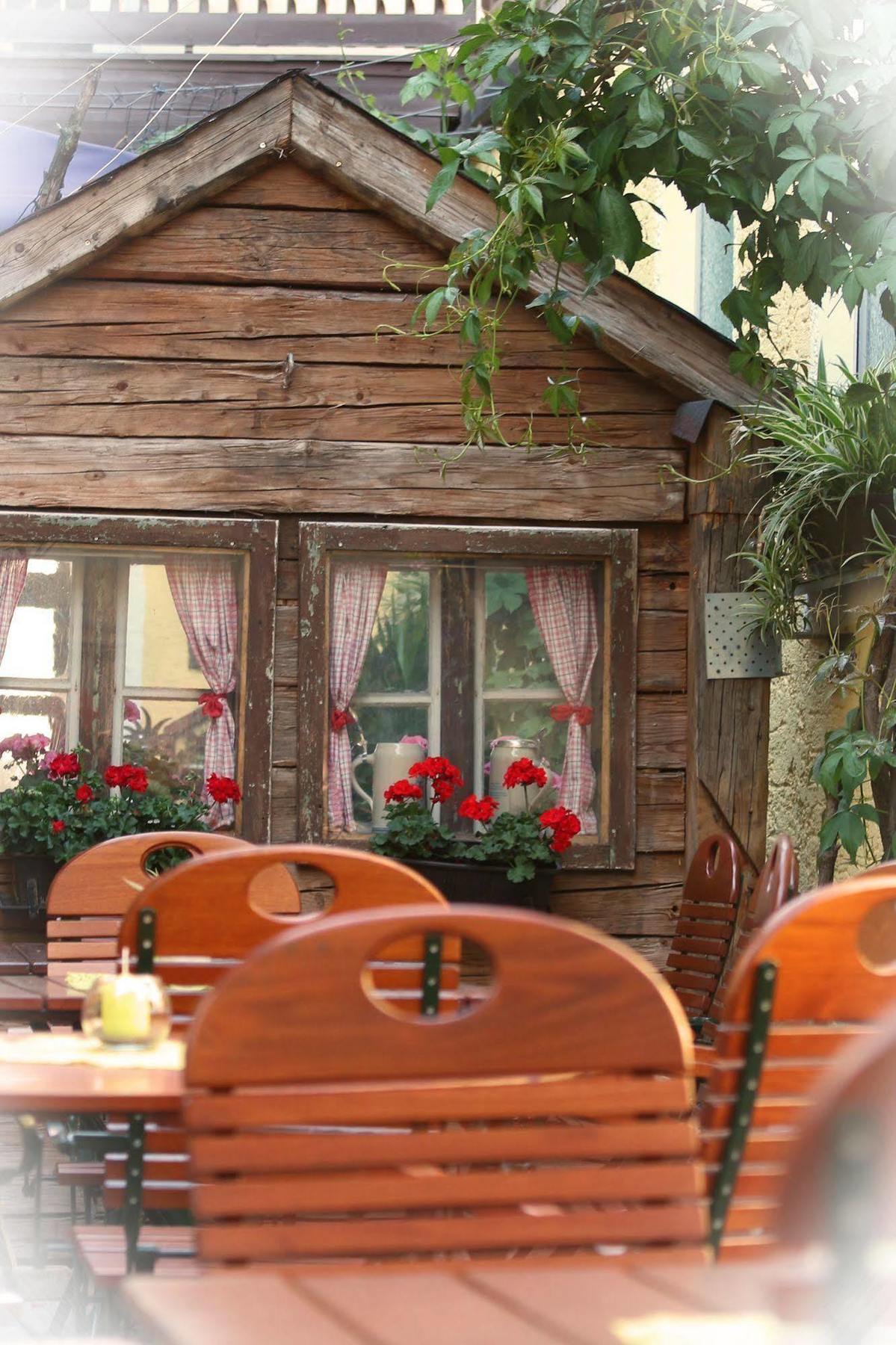 Hotel Bayrischer Loewe Osterhofen Luaran gambar